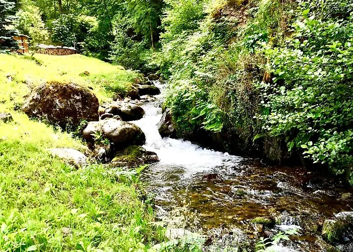 Chateau Des Corniches Riviere Privee, Vue Panoramique Et Escapade De Reve Vakantiehuis Cazenave-Serre-et-Allens