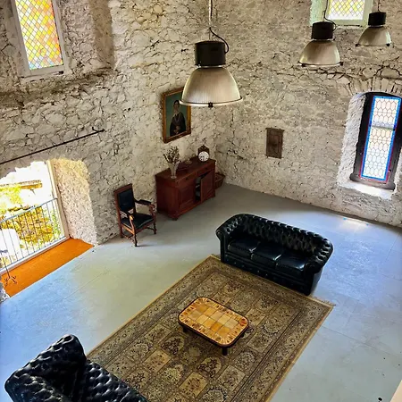 別荘 Chateau Des Corniches Riviere Privee Et Fraicheur Estivale Cazenave-Serre-et-Allens