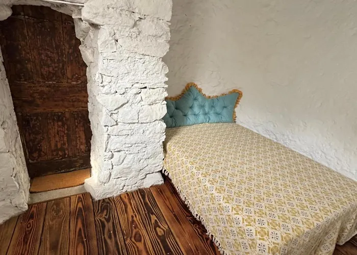 Chateau Des Corniches Riviere Privee, Vue Panoramique Et Escapade De Reve * Cazenave-Serre-et-Allens